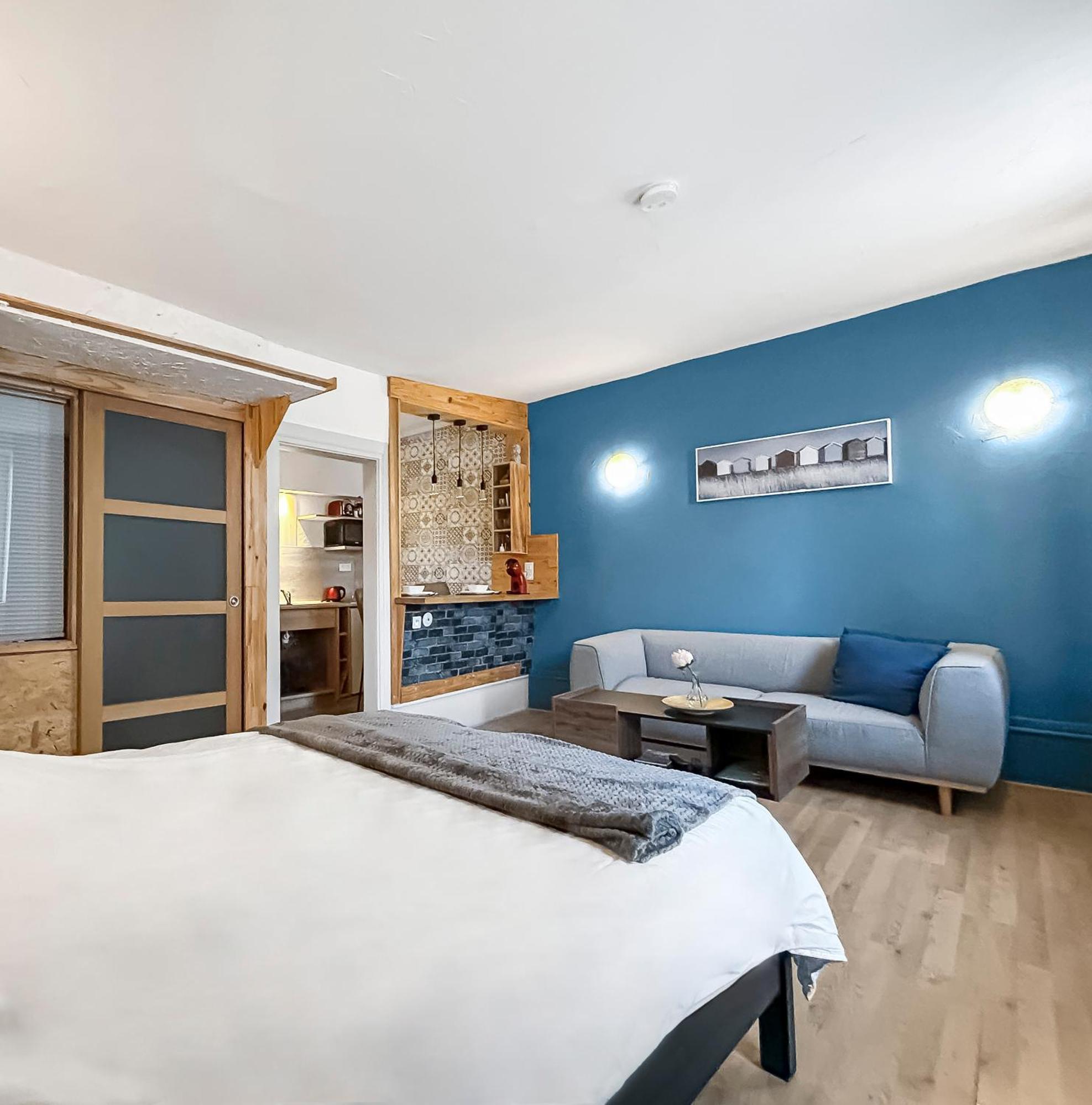 La Provence A Colmar Кольмар Екстер'єр фото
